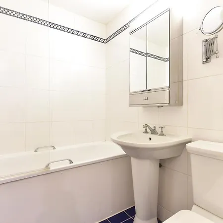 Smart Flat Near Pimlico Tube Apartment London Exterior photo